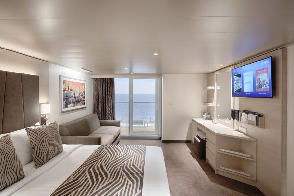 MSC YACHT CLUB – APARTAMENT DELUXE Z CZĘŚCIOWYM WIDOKIEM (MODUŁ 24–30 m² – BALKON 4–6 m² – POKŁAD 15)