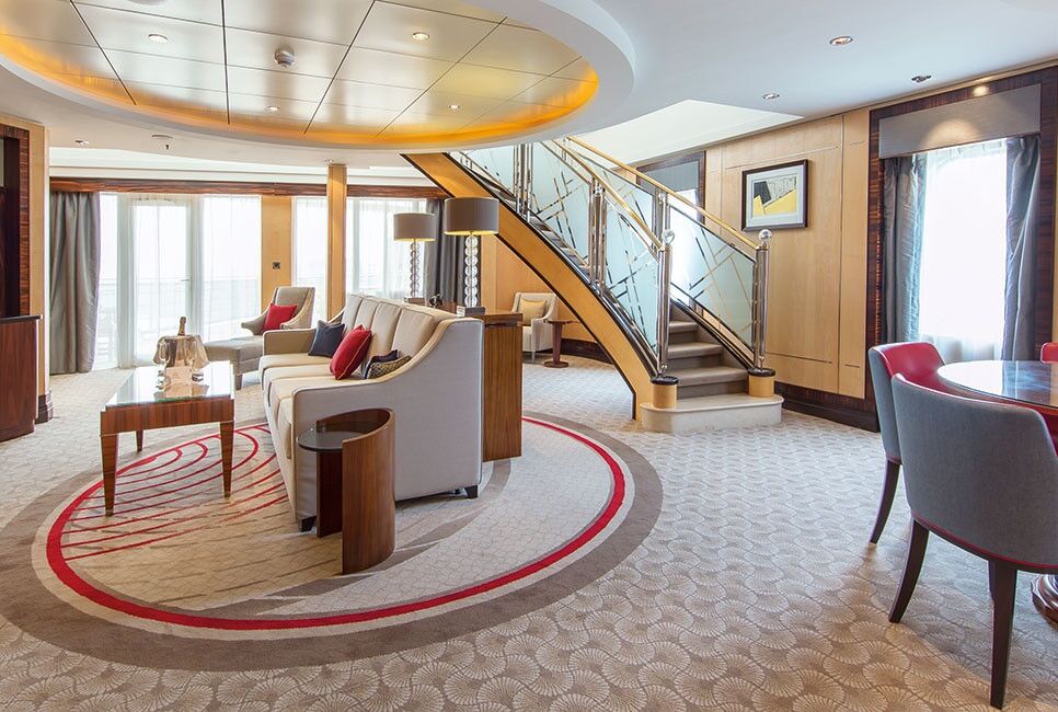 Queen Mary 2