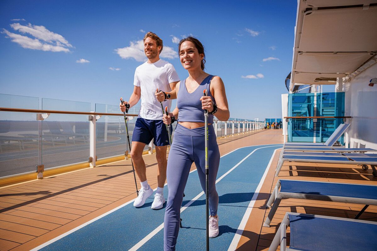 Mein Schiff 4