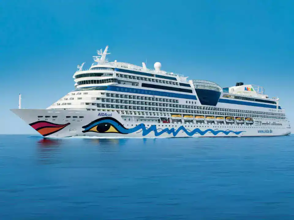 AIDA PREMIUM Pakiet lotów   Zima na dalekiej północy z Hamburga  15 dni z/do Hamburga + Onboard Chat