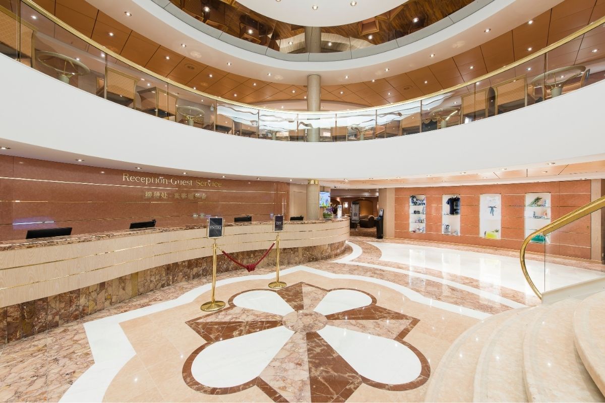 MSC Lirica
