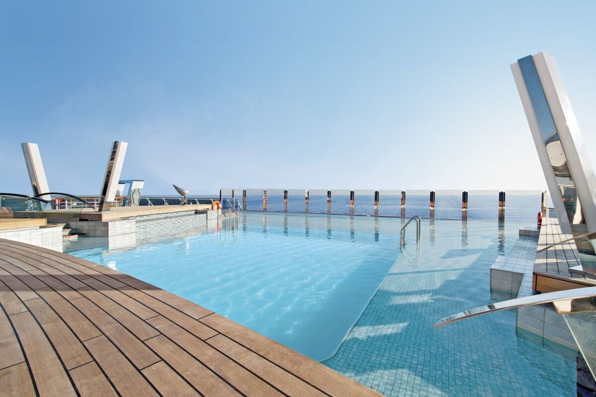 MSC Divina