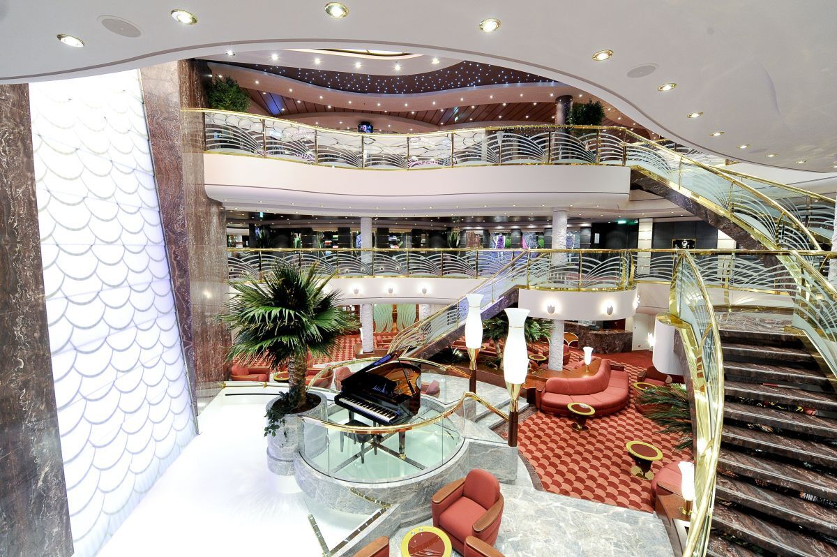 MSC Magnifica