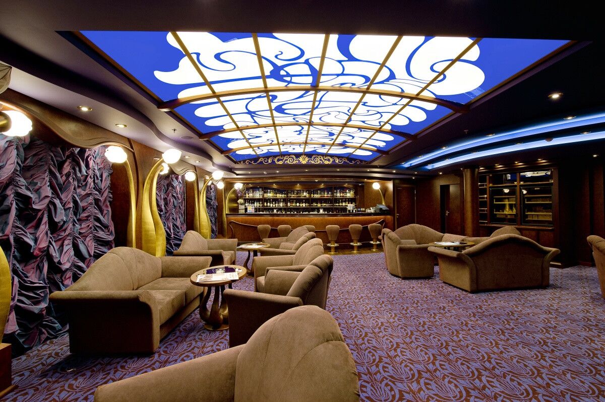 MSC Divina