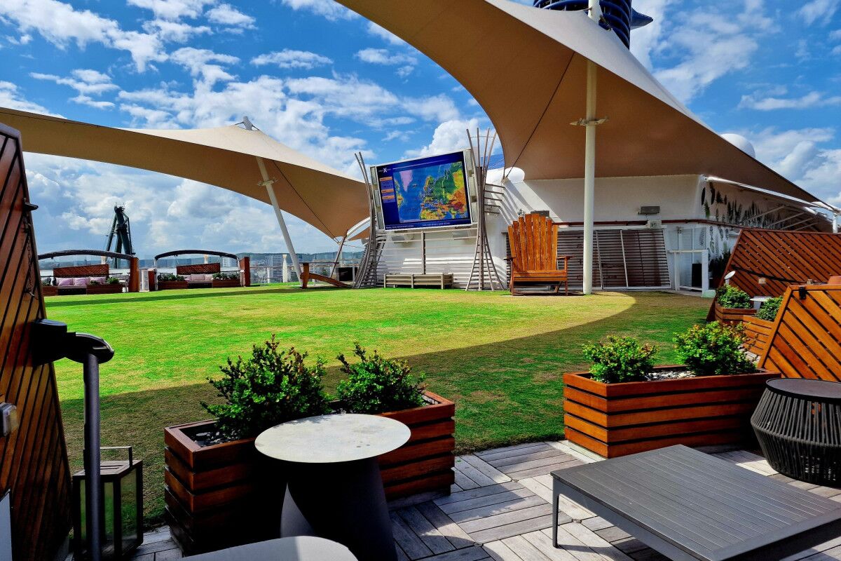 Celebrity Silhouette