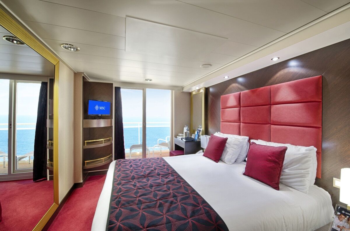 MSC Divina