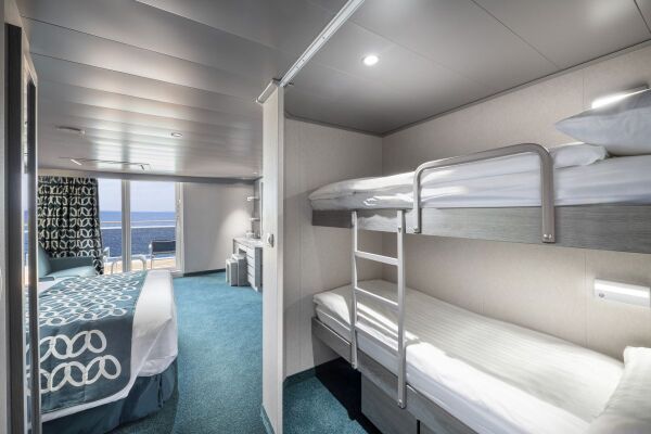 aurea - premium suita z tarasem i jacuzzi  27 m² - pokład 9-13 (SLJ)