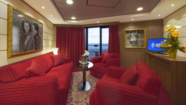 suita royal Yacht Club (YC3)