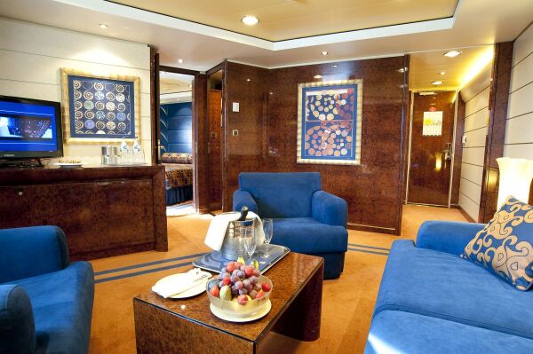 yacht club - suita royal 36 m² - pokład 16 (YC3)