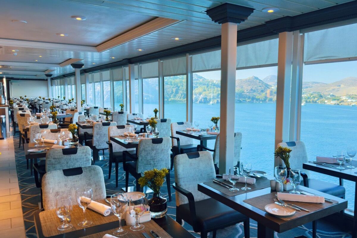 Azamara Pursuit