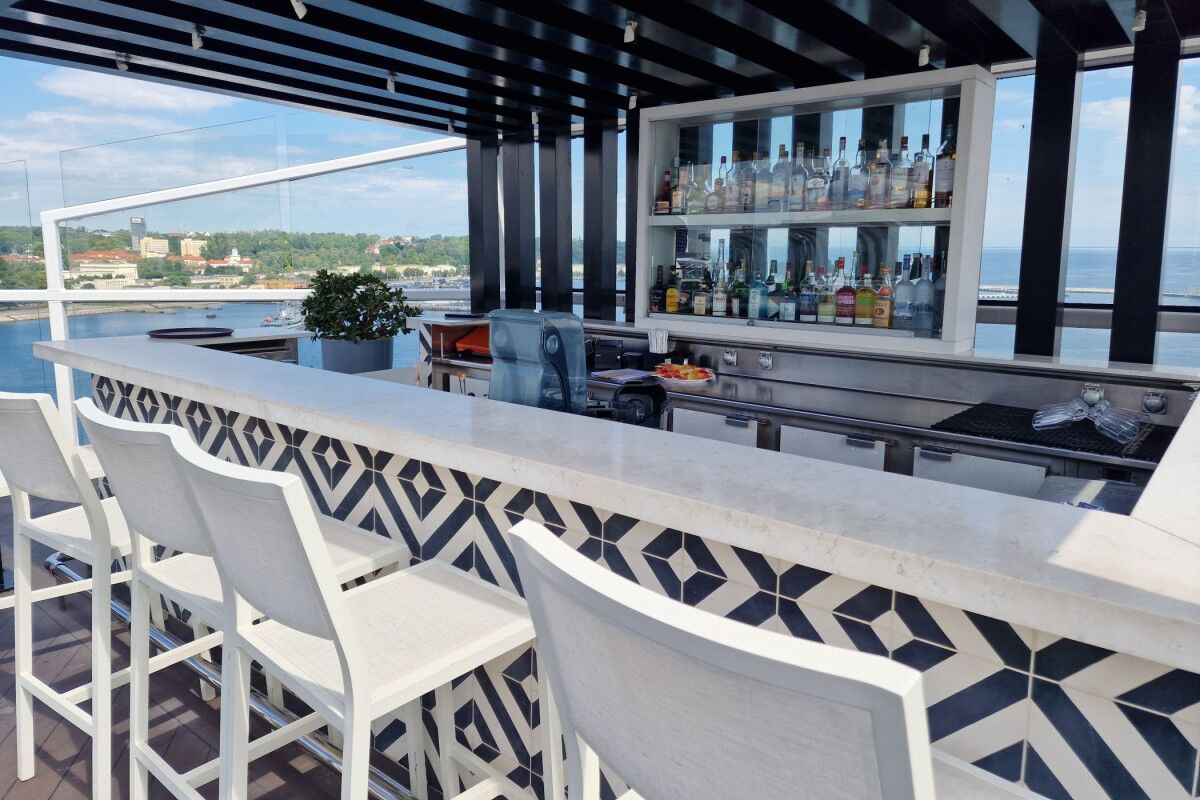 Celebrity Silhouette