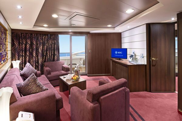yacht club - suita grand delux  29 m² - pokład 15-16 (YCP)